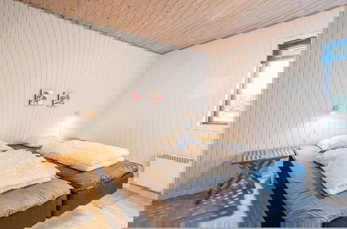Foto 3 - 4 Person Holiday Home in Blavand