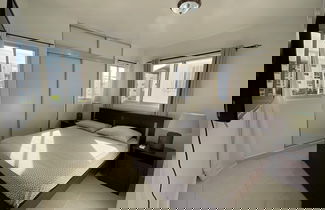 Foto 3 - Apartment Near Beach And Airport
