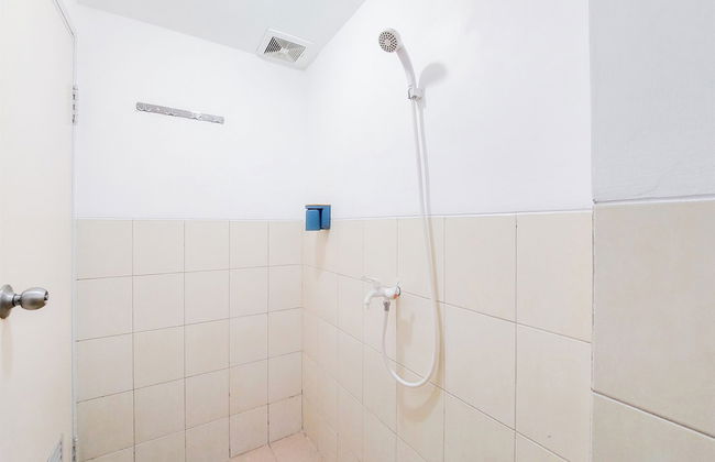 Well Furnished With Cozy Designed Studio Urbantown Serpong Apartment - Foto 10