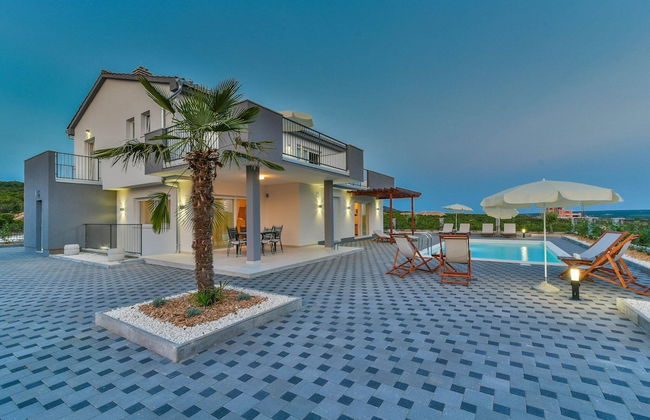 Apartment in Croatia Near Adriatic Coast - Foto 1