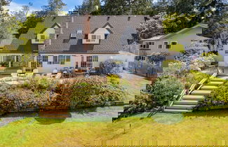 Foto 2 - Colonial Bluff House Above the Sea by Avantstay