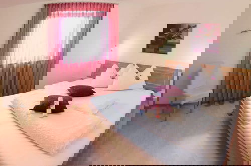 Photo 2 - Apartment Pink Lady 1