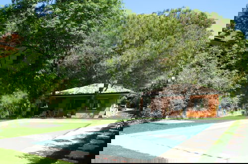Foto 6 - Detached Bungalow, Private Terrace, Communal Swimming Pool, Near Lake Garda