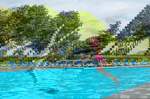 Foto 13 - Casa de 2 quartos em Gulpen com piscina e terraço