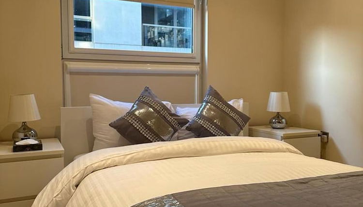 Foto 1 - Charming 1-bed Apartment in London