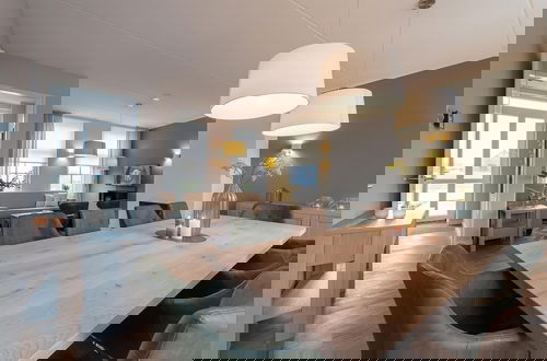 Foto 33 - Beautiful Holiday Home With a Whirlpool