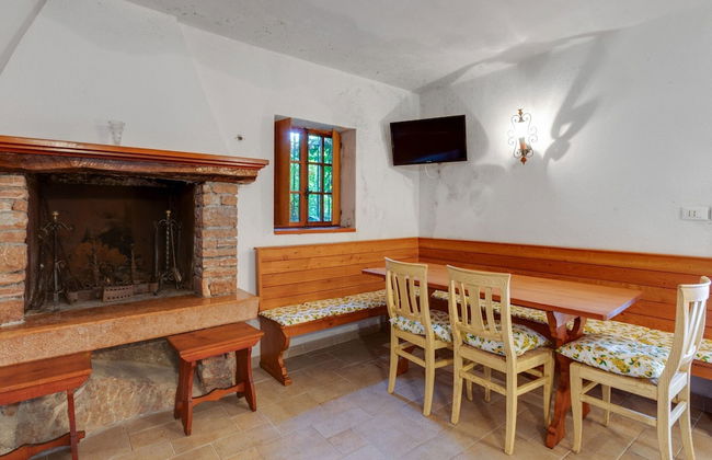 Villa in Torri With Pool & Mountain Views - Foto 27