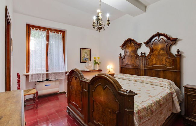 Villa in Torri With Pool & Mountain Views - Foto 2