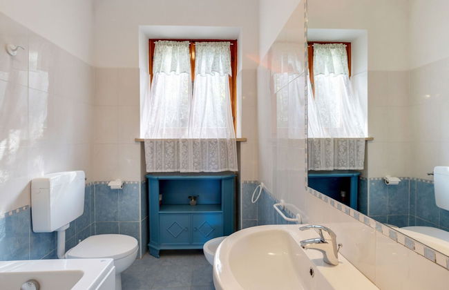 Villa in Torri With Pool & Mountain Views - Foto 22