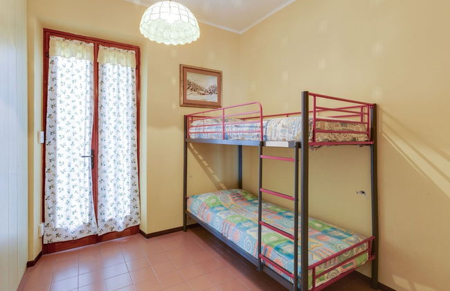 Villa in Torri With Pool & Mountain Views - Foto 8