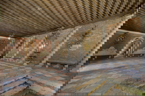 Foto 3 - DOGE Stair