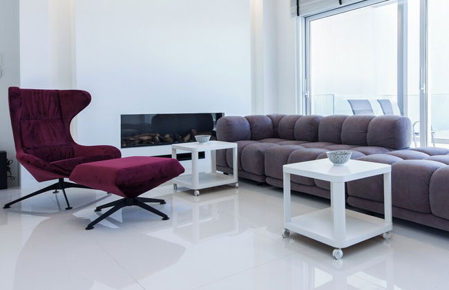 Marousi 2 Bd Luxury Living w Shared Pool - Foto 23