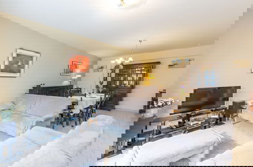 Photo 12 - Nice Apartment With Ocean View