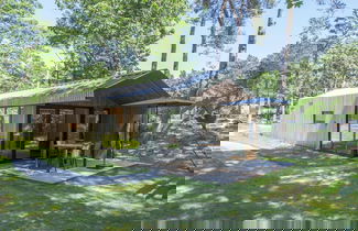 Foto 1 - Chalet in Eindhoven Near Bospark 't Wolfsven