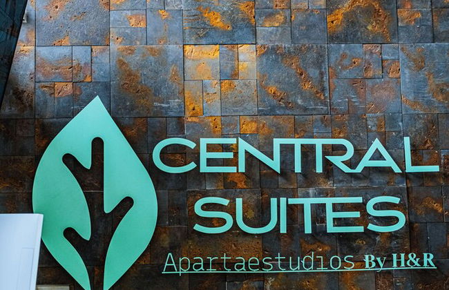 Central Suites by H&R - Foto 4