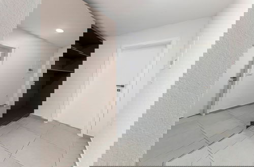 Photo 2 - Aroma Apartments