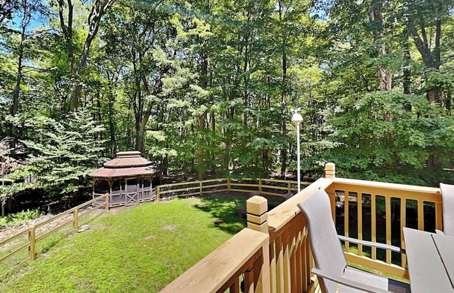 Almost Bearadise - Photo 40