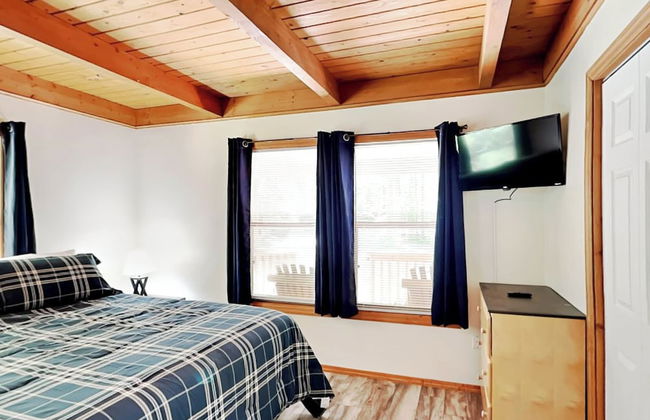 Almost Bearadise - Photo 22