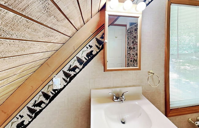 Almost Bearadise - Photo 19