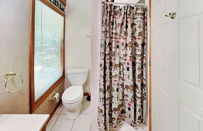 Almost Bearadise - Photo 20