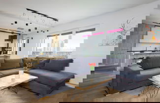 Foto 1 - Apartment With Terrace by Renters