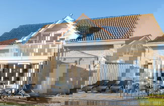 Foto 1 - Villa Near Beach With Private Sauna
