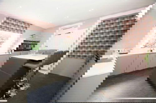 Photo 4 - Burnock Lodge - Donnini Apartments