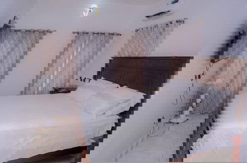 Photo 3 - Bamgbose Apartments in Surulere, Lagos Nigeria