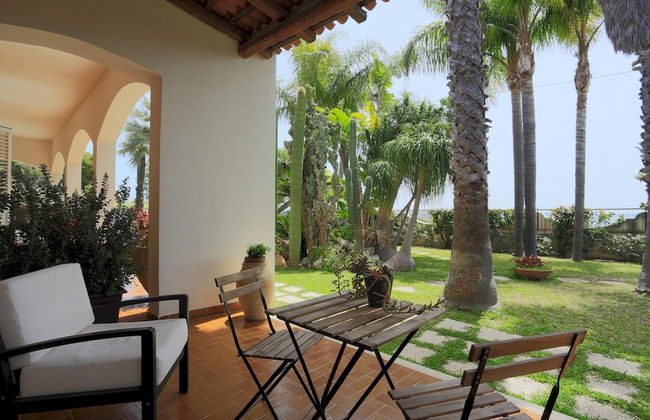 Temenos Villa in Siracusa - Photo 2