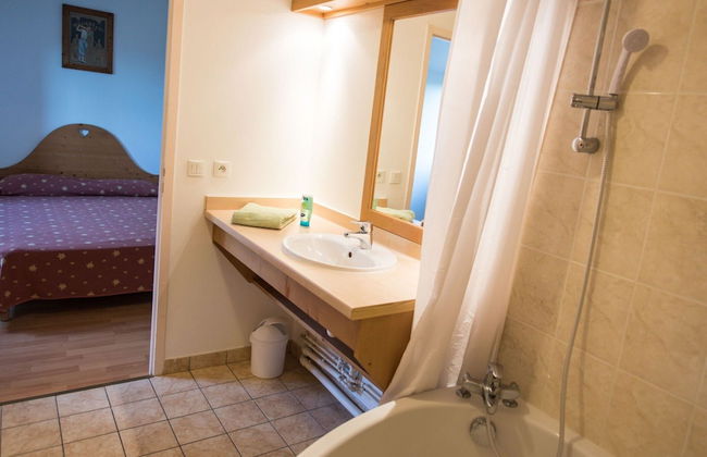 Savoy Style Mountain Stay - Photo 4