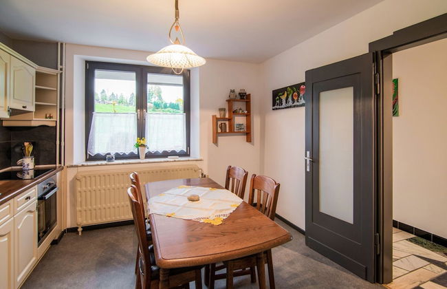 Holiday Home in Bullingen With Garden - Foto 25