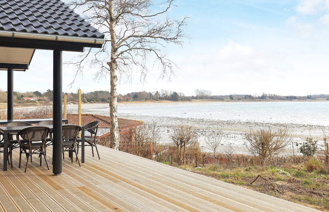 6 Person Holiday Home in Martofte - Foto 25