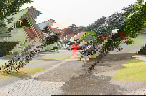 Foto 34 - Luxurious Villa With Cart, Bubble Bath, Bubble Bath, in Green Area