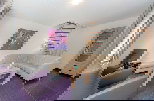 Foto 6 - Luxurious Villa With Cart, Bubble Bath, Bubble Bath, in Green Area