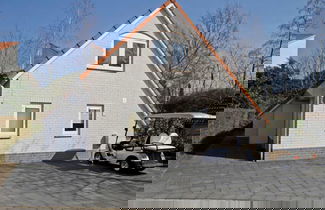 Foto 1 - Luxurious Villa With Cart, Bubble Bath, Bubble Bath, in Green Area