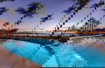 Ritz Carlton - Photo 23