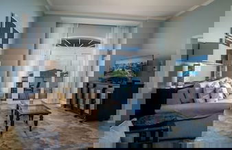 Ritz Carlton - Photo 10