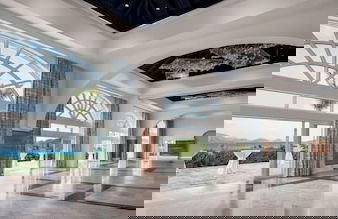 Ritz Carlton - Photo 38