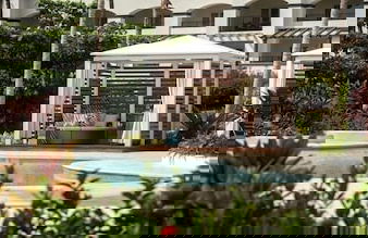 Ritz Carlton - Photo 25