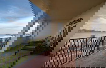 Ritz Carlton - Photo 39