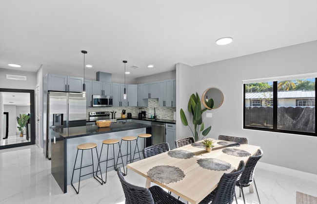 Spacious 4-BR House for Your Comfort - Foto 9
