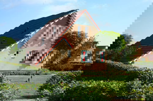 Photo 1 - Spacious Villa With Parking