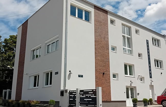 Radnoti Home - Foto 1