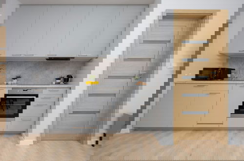 Photo 8 - Apartment With Parking by Renters