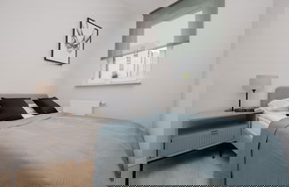 Photo 2 - Apartment With Parking by Renters