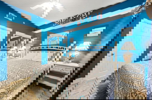 Foto 1 - Majestic Beach Towers 1-2013
