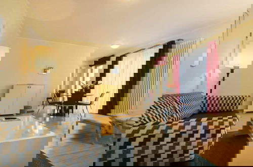 Foto 4 - Apartment With 1 Bedroom and Balcony