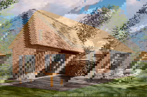 Foto 1 - Luxurious Villa With a Garden Surrounded by Natur