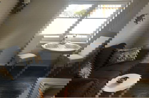 Foto 16 - Katis Nest Comfortable Holiday Residence
