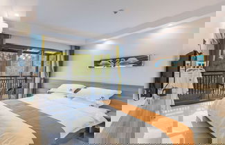 Photo 3 - StarChain · Qingxi Lake · Barbecue Pool Party Villa (Zhejiang North Grand Canyon Rafting Shop in Anji)
